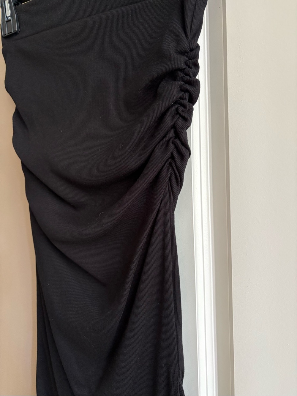 Michael Stars black Rae midi skirt - Picture 2 of 7